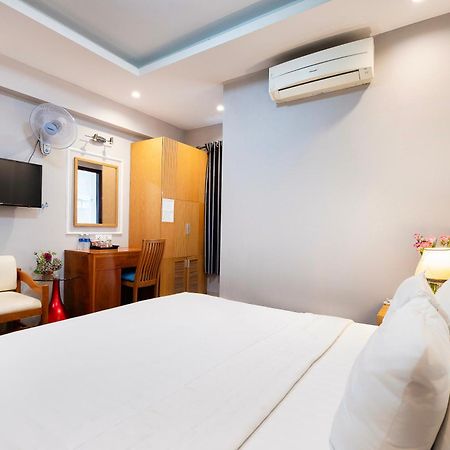 Lucky Star Hotel 266 De Tham Хошимин Екстериор снимка
