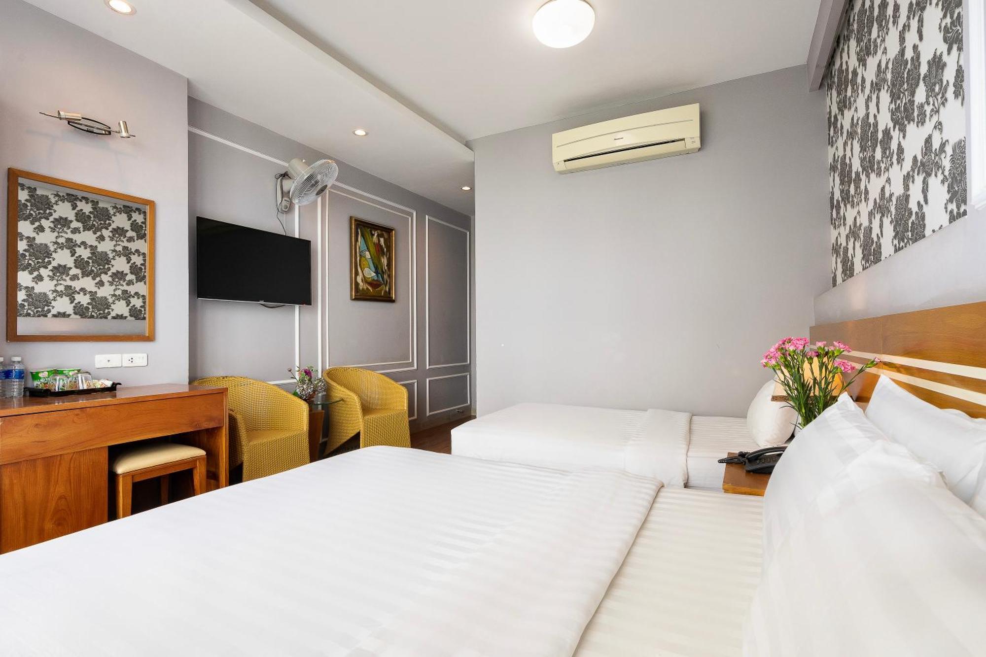 Lucky Star Hotel 266 De Tham Хошимин Екстериор снимка