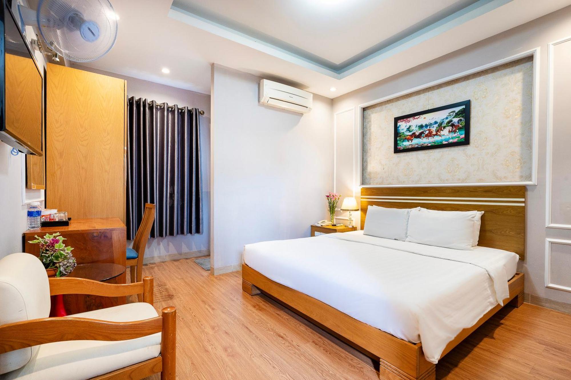 Lucky Star Hotel 266 De Tham Хошимин Екстериор снимка