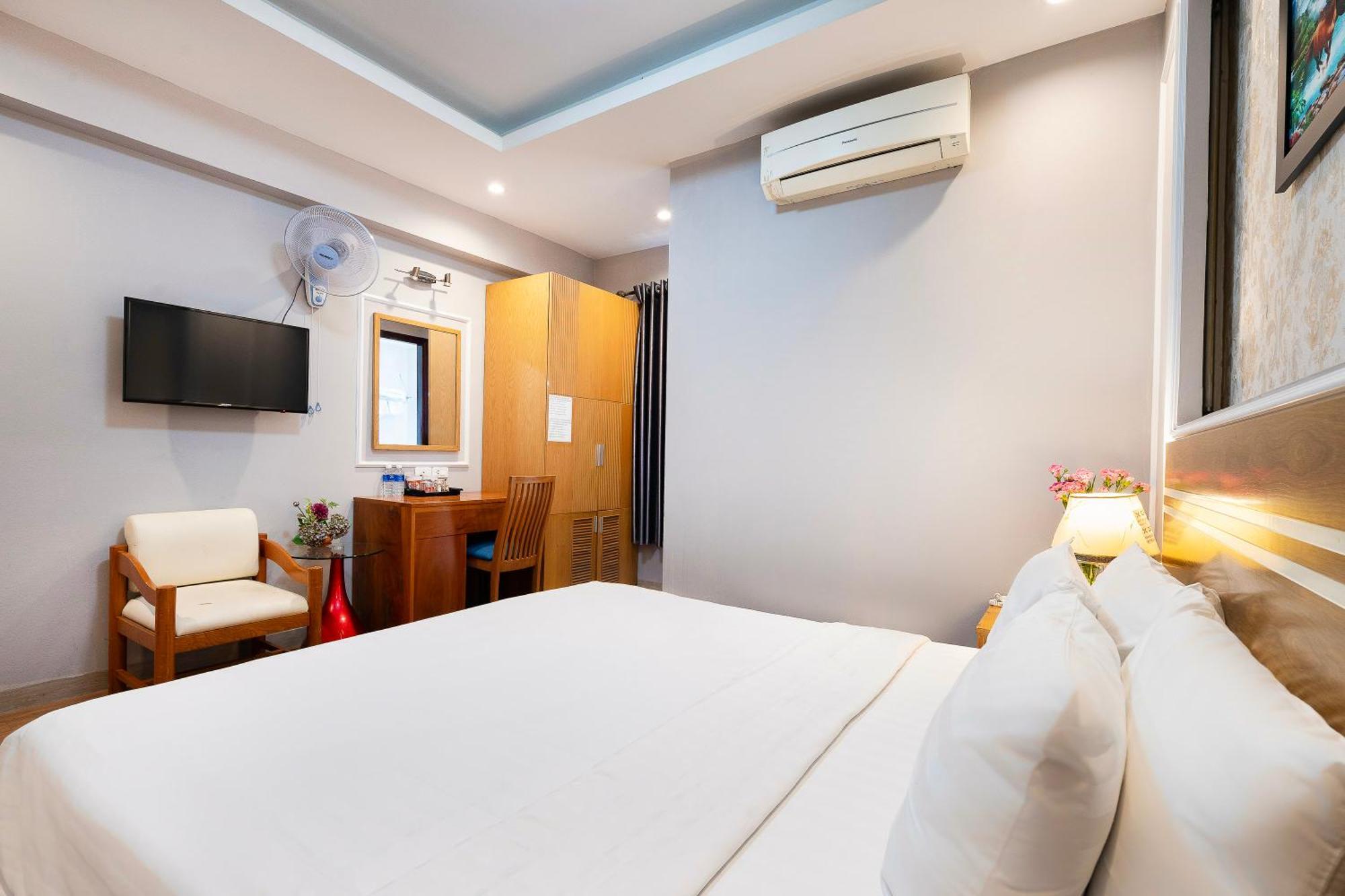 Lucky Star Hotel 266 De Tham Хошимин Екстериор снимка